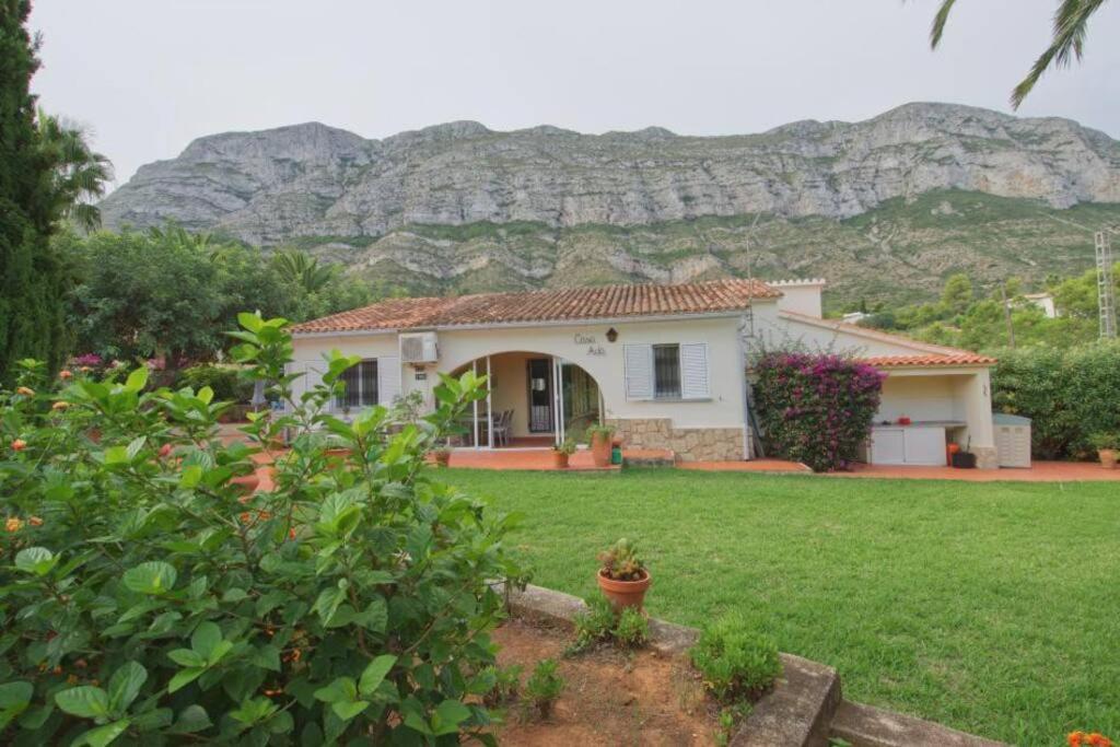 Agradable Casa Con Piscina Privada Y Jardin Villa Denia Ngoại thất bức ảnh